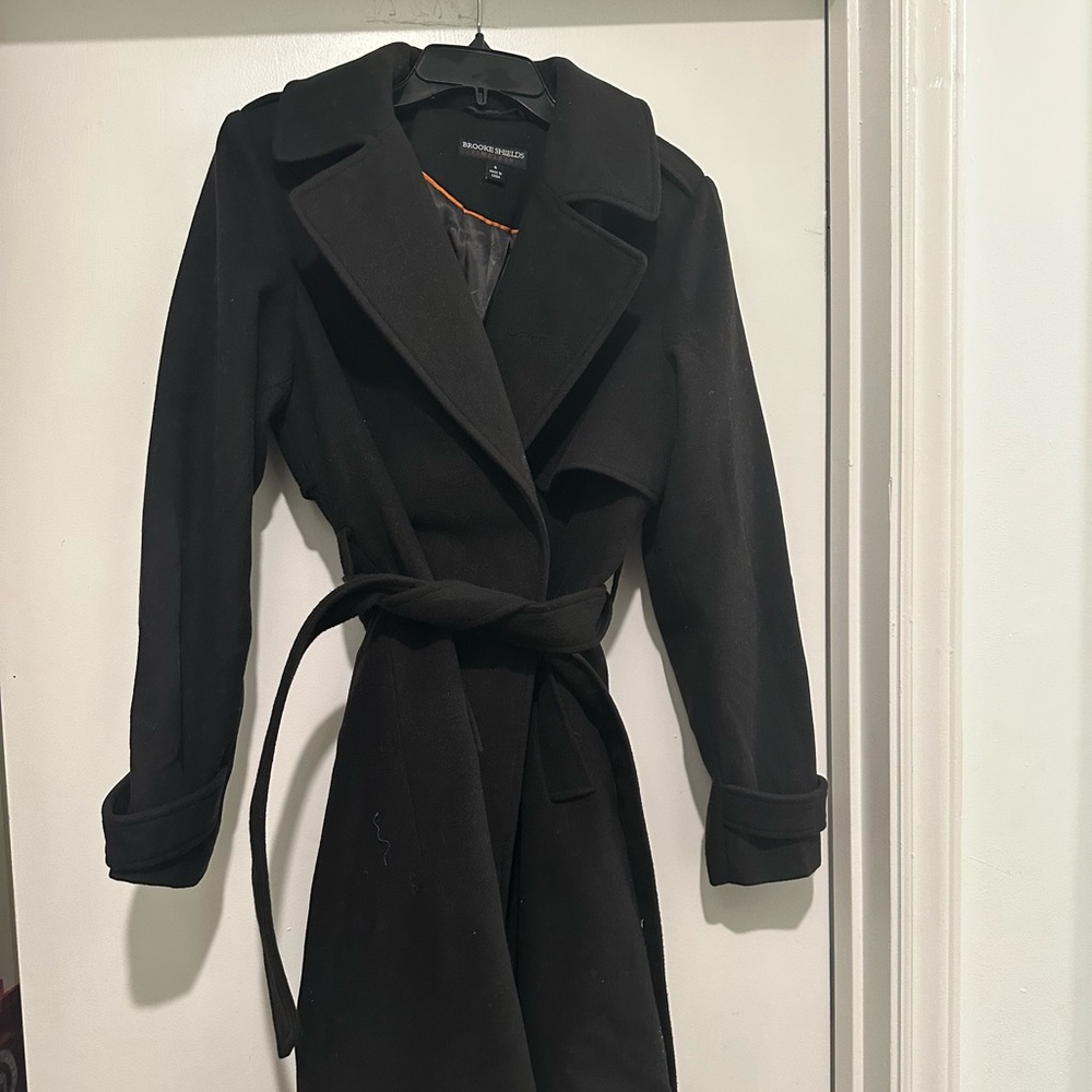 Brooke Shields Timeless Coat Size S